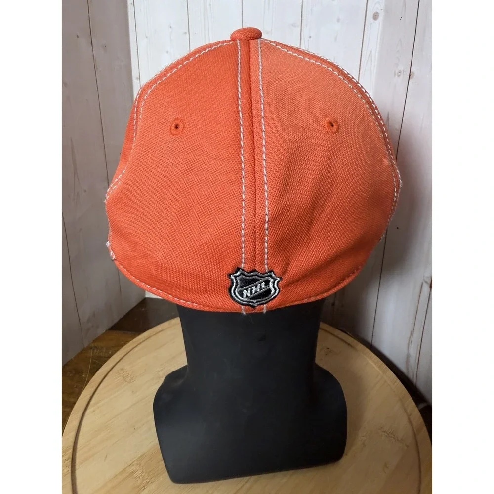 Philadelphia FLYERS Stretch Fit Flex Hat NHL Center Ice Authentic size S/M